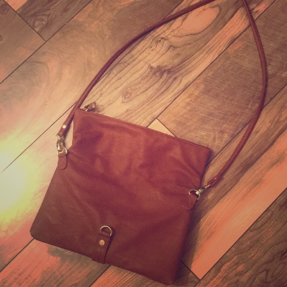 Steve Madden Handbags - Steve Madden cross body bag